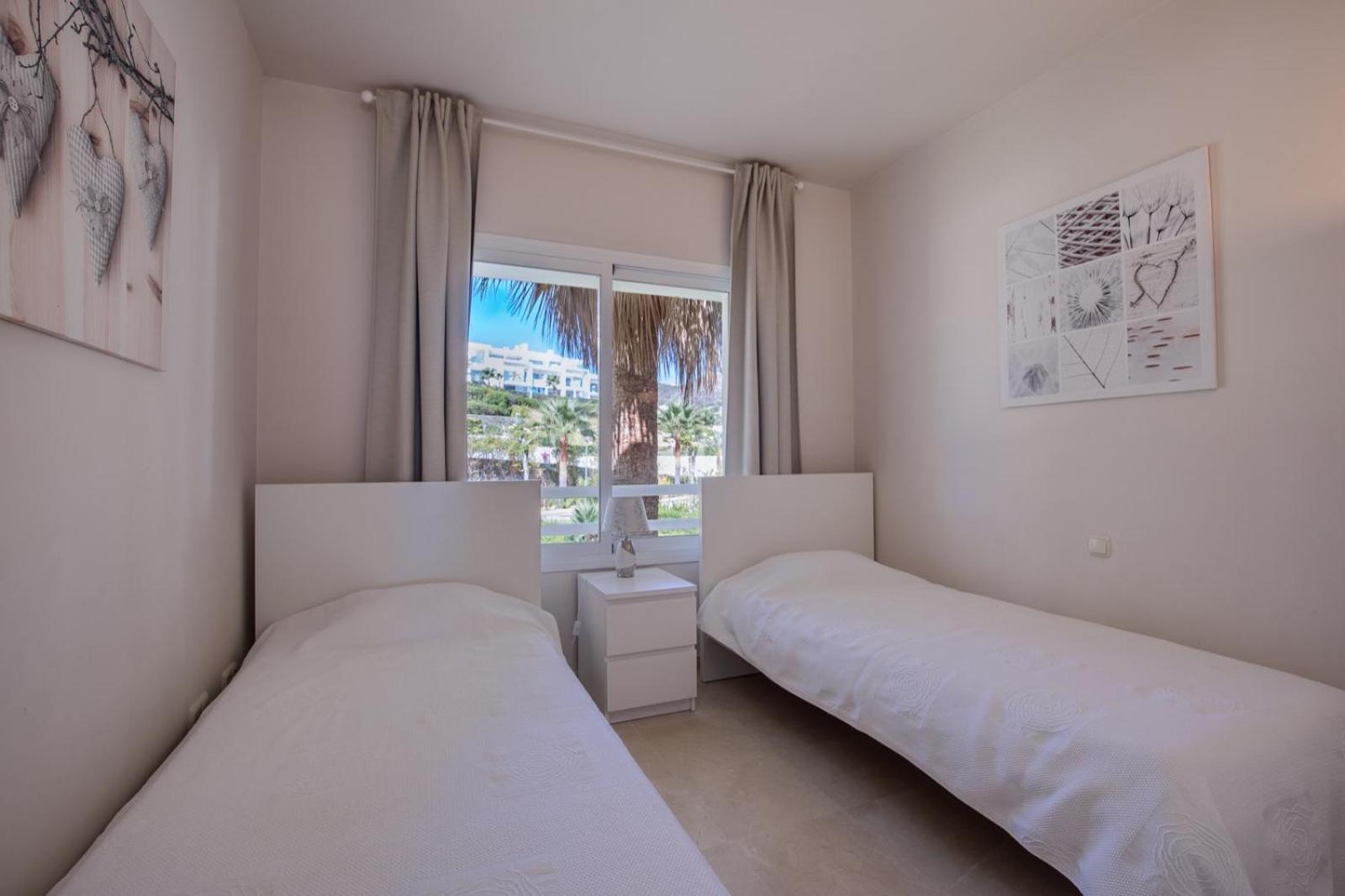 Alcazaba Lagoon Estepona Golf 아파트 외부 사진