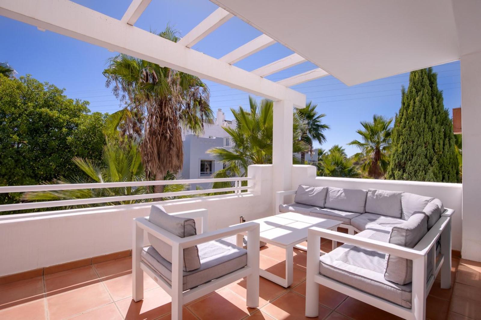 Alcazaba Lagoon Estepona Golf 아파트 외부 사진