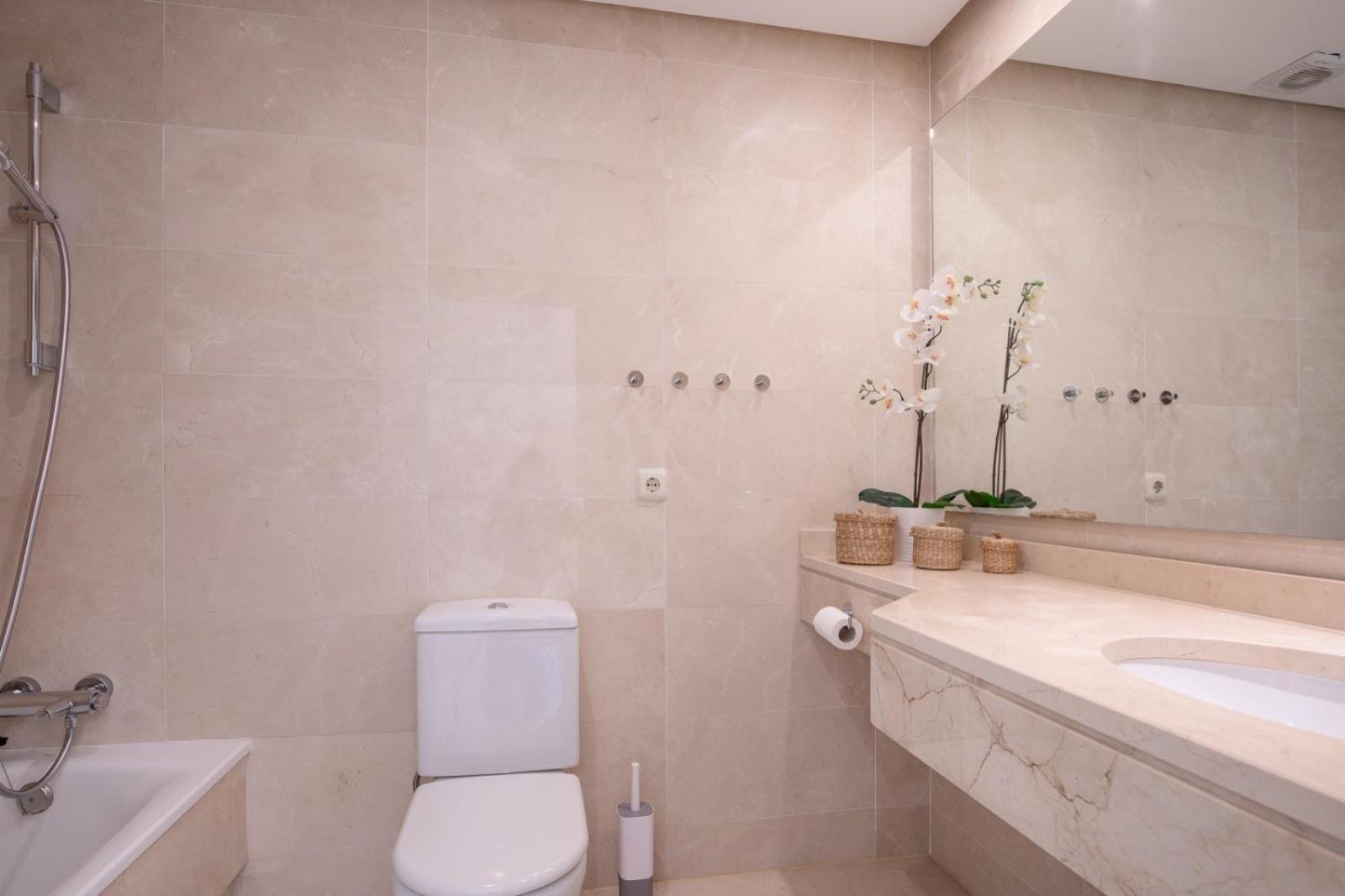 Alcazaba Lagoon Estepona Golf 아파트 외부 사진