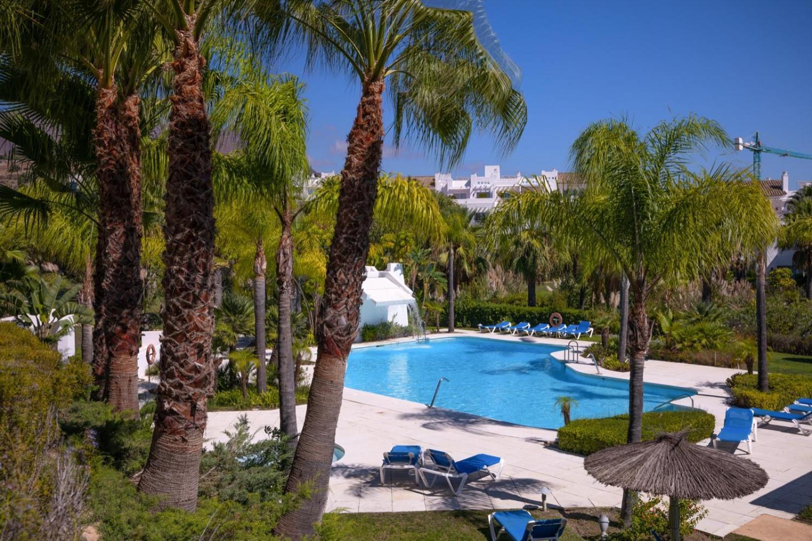 Alcazaba Lagoon Estepona Golf 아파트 외부 사진